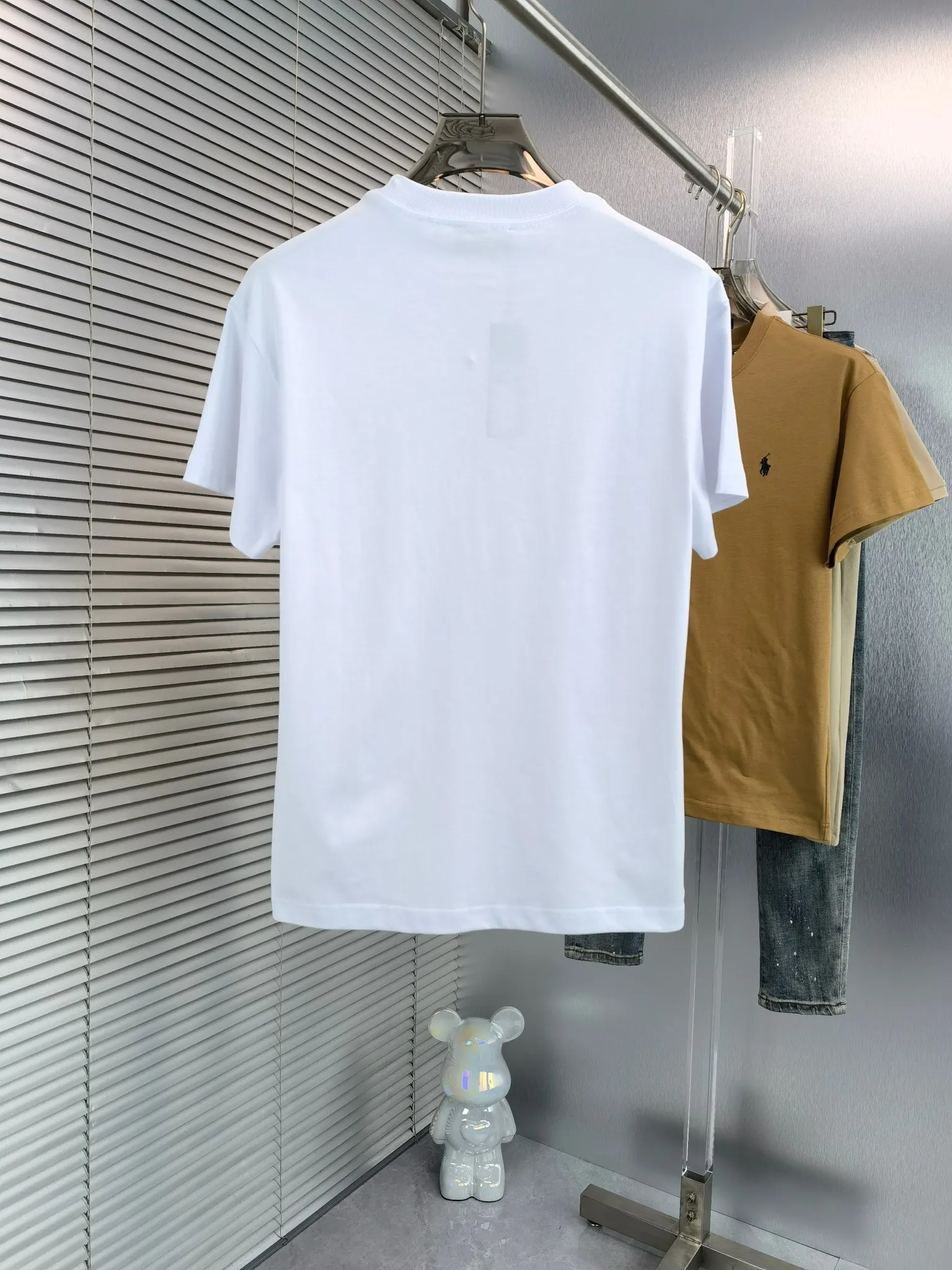P170 🌸🌸🌸 Ralph Lauren Polo (available all year round) short-sleeved T-shirt 280g, couples style, same style for men and women. Made of imported custom dyed fabric, fashionable yet luxurious. The quality is unquestionable. The upper body effect is great💂🏿 The single product is very unique. Color: Picture color (7 colors) Size: M ~ 2xL